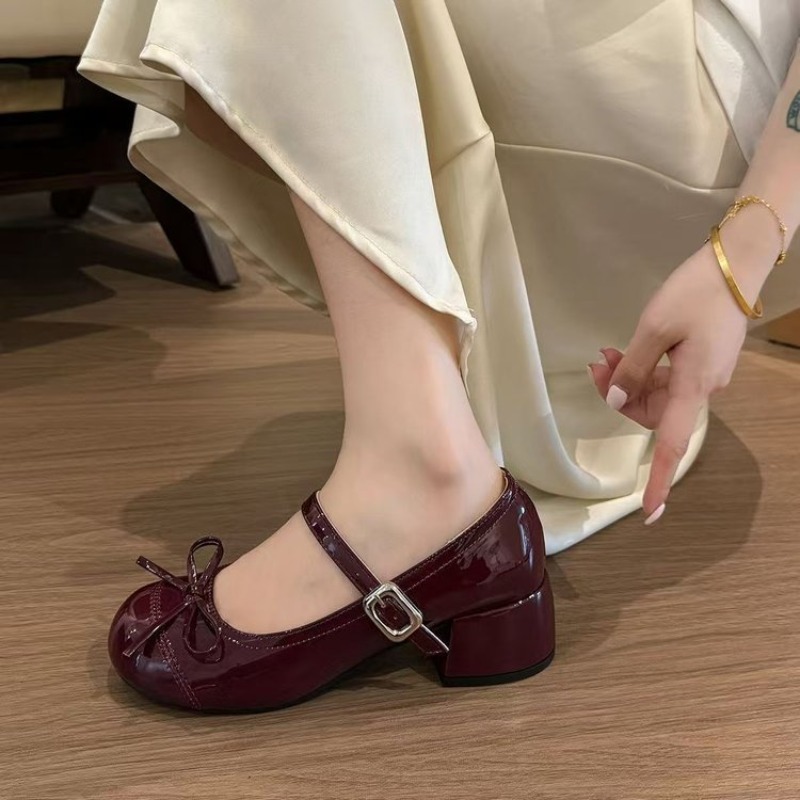 รองเท้าสตรีแบบแมรี่เจน หัวกลม  - Dress Shoe Pointed บทวิจารณ์และราคา