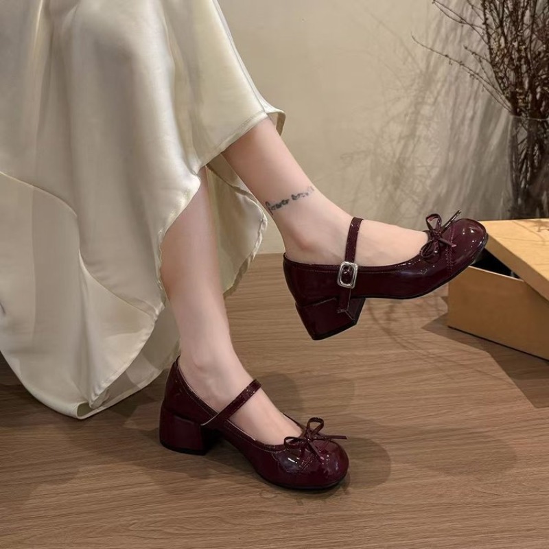 รองเท้าสตรีแบบแมรี่เจน หัวกลม  - Dress Shoe Pointed บทวิจารณ์และราคา